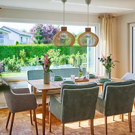 Lykke Hus - Mathildas Garten Eg Apartment *