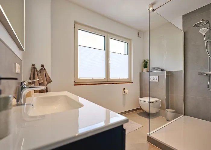 Lykke Hus - Mathildas Garten Eg